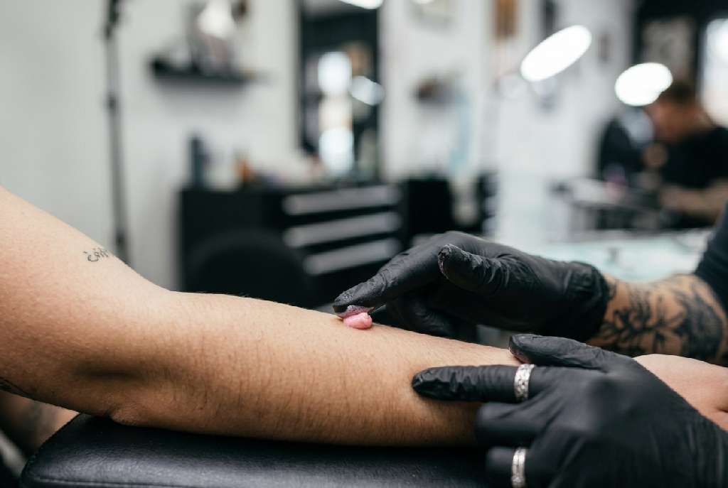 tattoo schmerzen